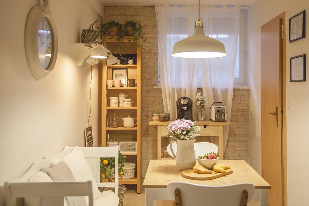 The Nook Apartment Загреб Экстерьер фото